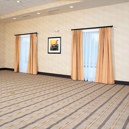 Hampton Inn Kalamazoo Dış mekan fotoğraf