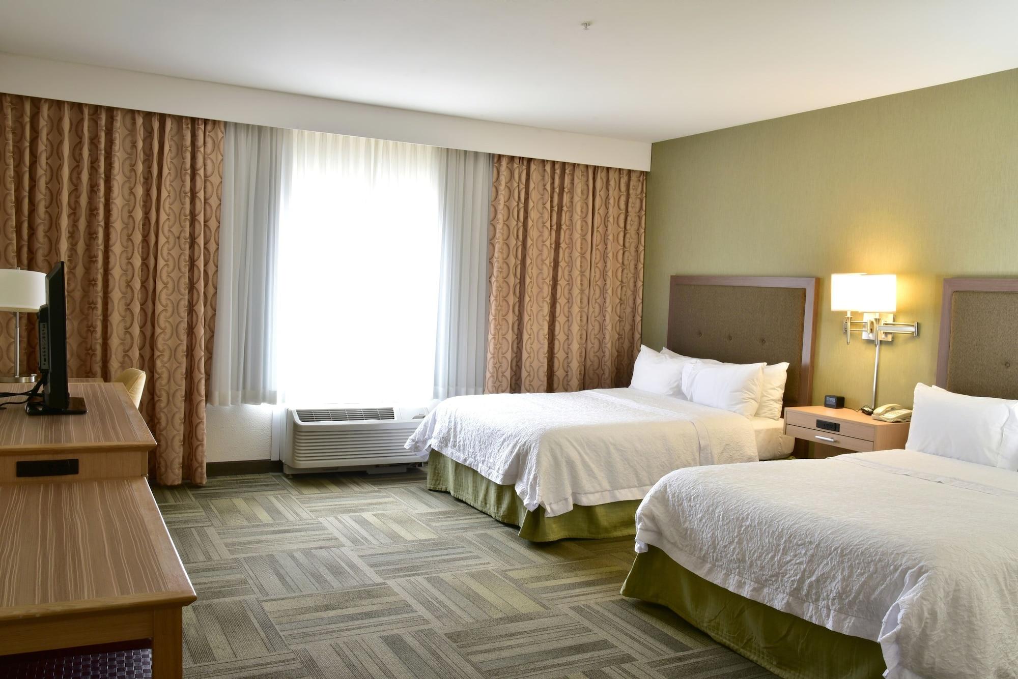 Hampton Inn Kalamazoo Dış mekan fotoğraf