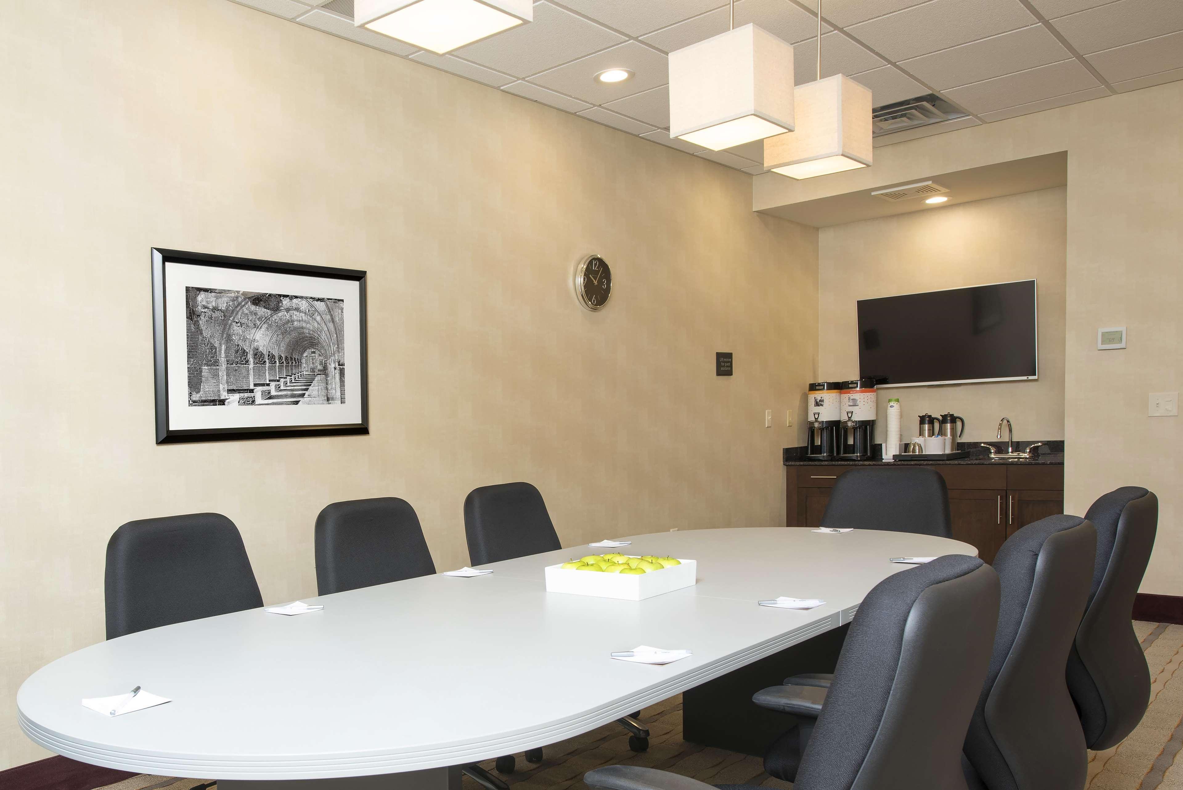 Hampton Inn Kalamazoo Dış mekan fotoğraf
